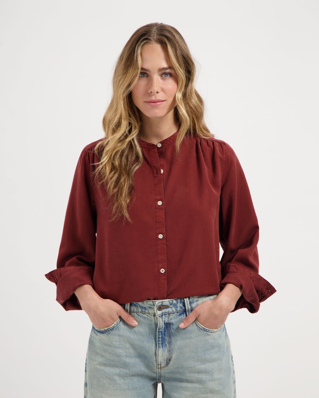 Bluse Evi Tencel brick von Kuyichi