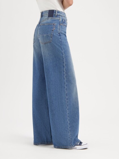 Jeans Francis Super Wide rosebowl blue von Kuyichi