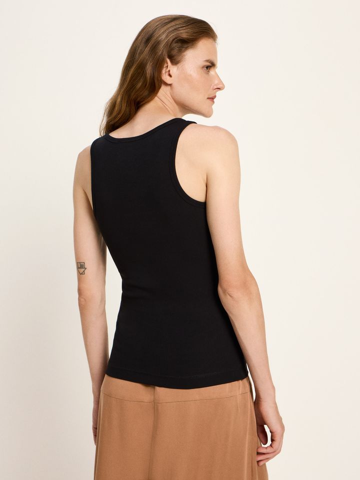 Top black von Lanius