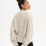 Rippstrick Cardigan Bhuma cream melange von MELAWEAR