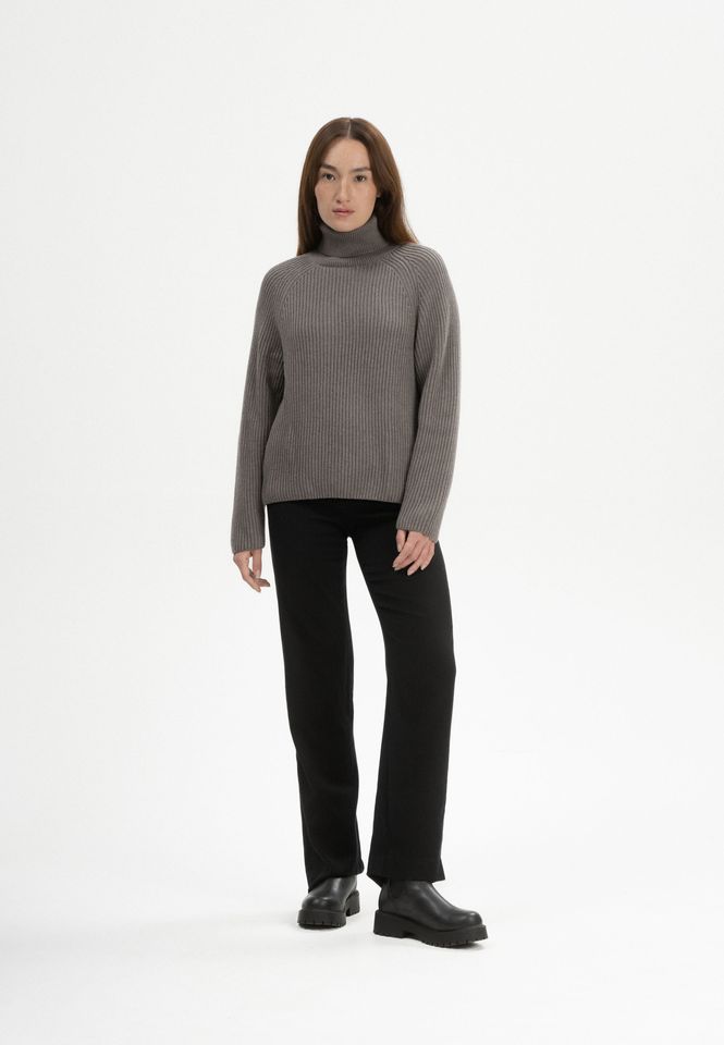 Rollkragenpullover Chirha bear melange von MELAWEAR