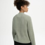 Stehkragenpullover Analah green clay von MELAWEAR
