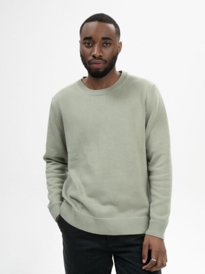 Strickpullover Charun green clay von MELAWEAR