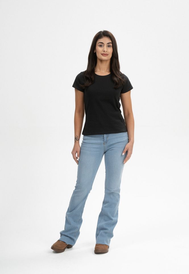 T-Shirt Lanisha schwarz von MELAWEAR