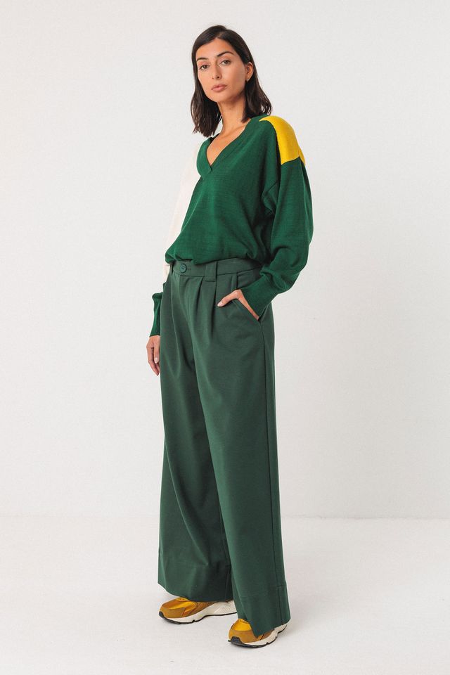 Hose Nia dark green von SKFK