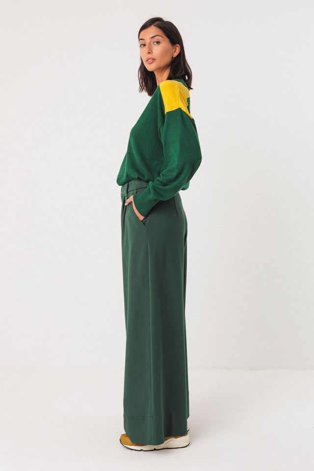 Hose Nia dark green von SKFK
