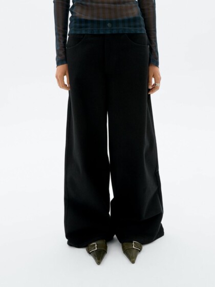 Hose Hedda black von Thinking MU