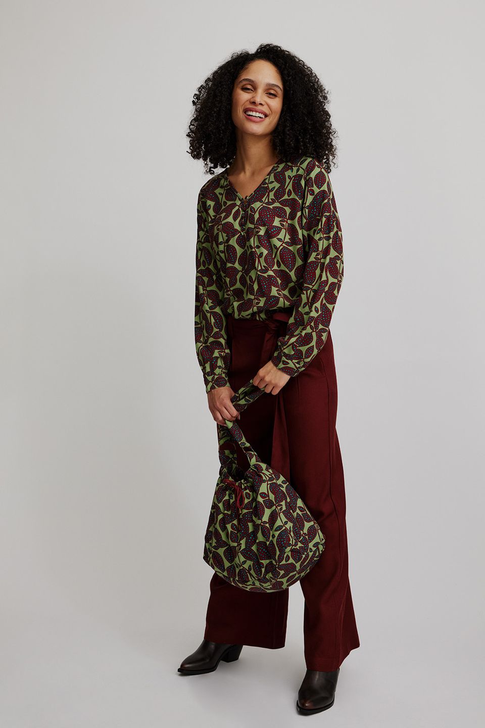 Bluse aus EcoVero™ Viskose botanic von Tranquillo