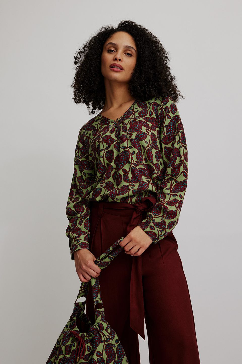 Bluse aus EcoVero™ Viskose botanic von Tranquillo