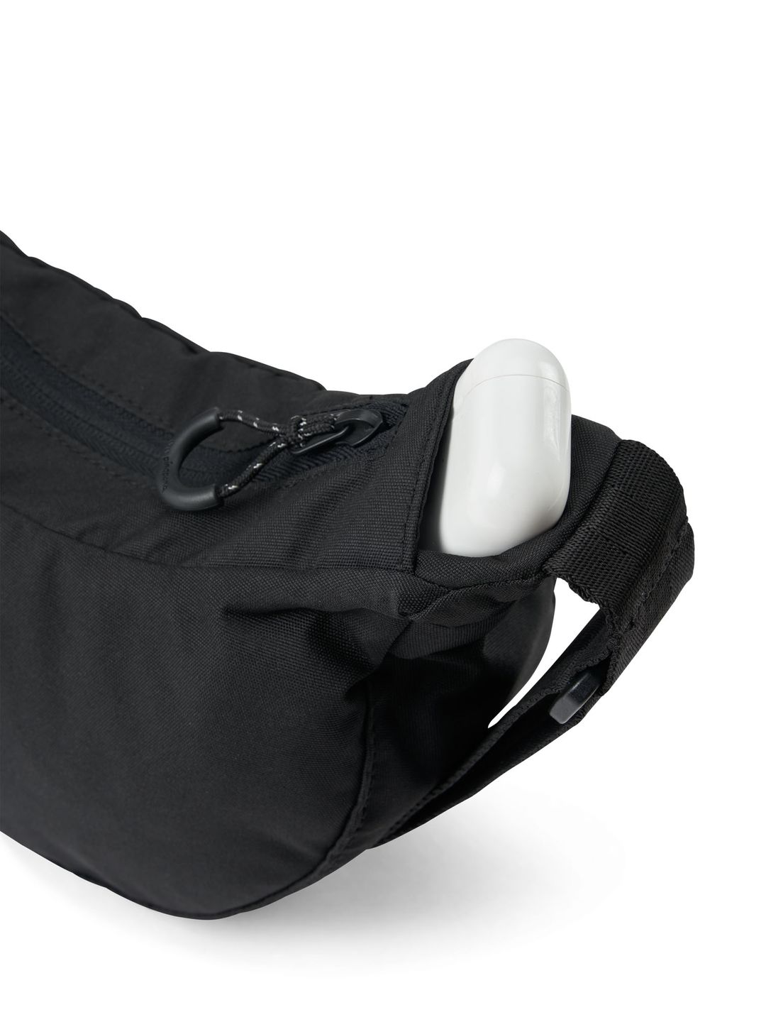 Tasche Krumm Klein rooted black von pinqponq