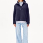 Fleece Haarleenaa Cotton tinted navy von Armedangels
