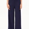 Hose Himaari tinted navy von Armedangels