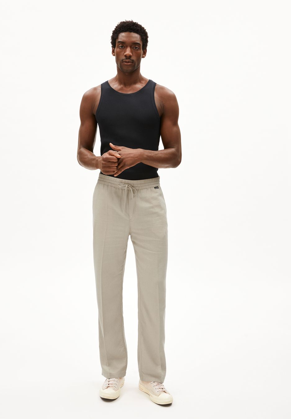 Hose Lukaa Lino sandstone von Armedangels