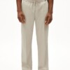 Hose Lukaa Lino sandstone von Armedangels