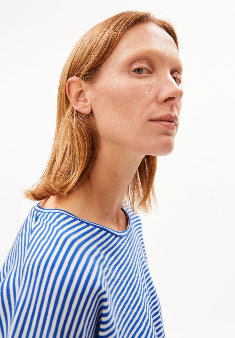 Longsleeve Xianaa Stripes oatmilk-dynamo blue von Armedangels Longsleeve Xianaa Stripes oatmilk-dynamo blue von Armedangels