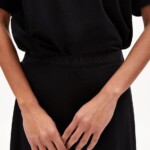 Rock Ileniaa Laraa Midi black von Armedangels