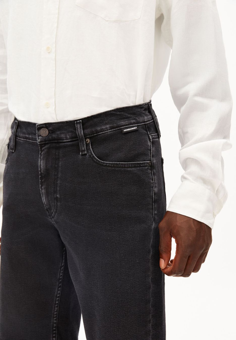 Shorts Naailo Denim black washed authentic von Armedangels