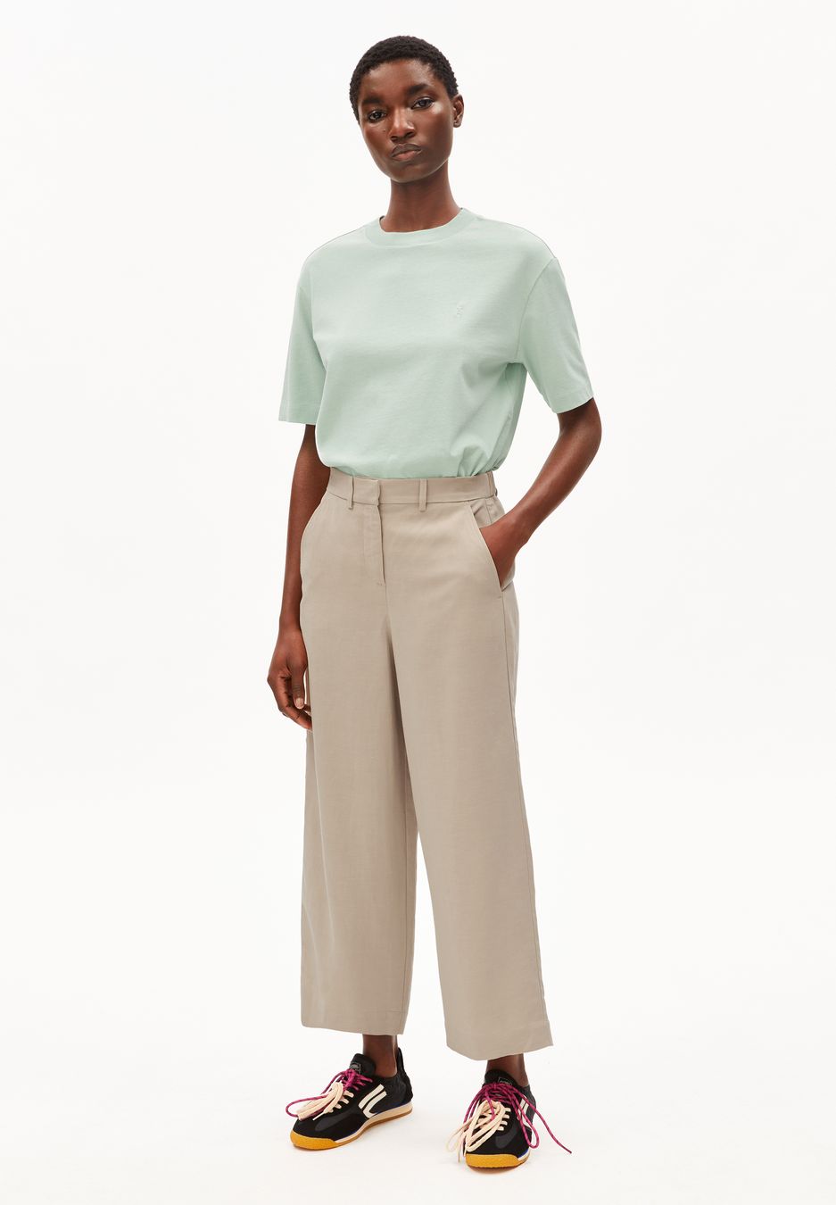 T-Shirt Tarjaa foam von Armedangels