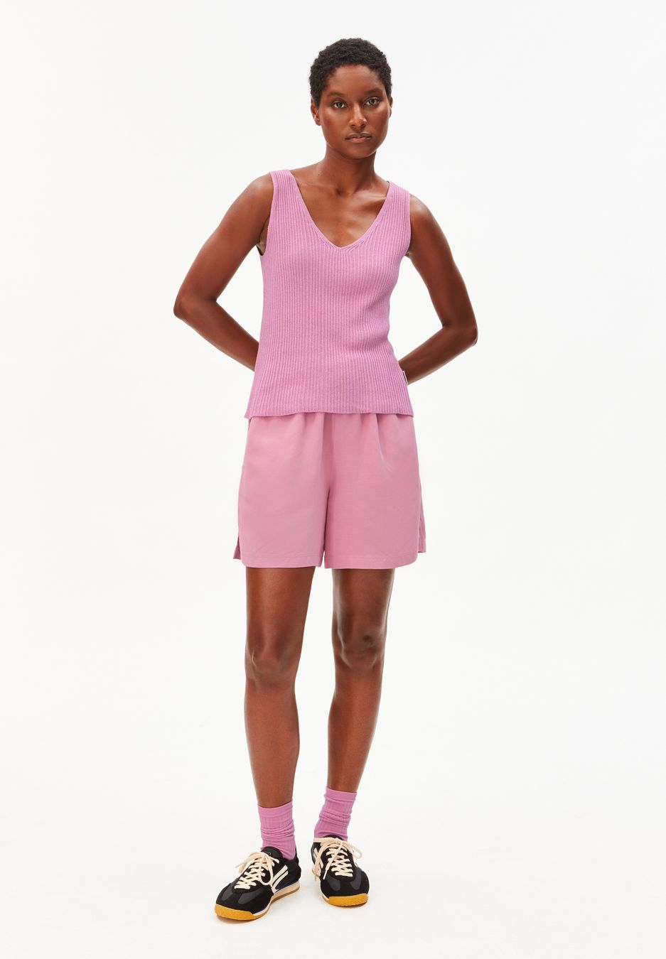 Top Linen Blend Knit washed berry von Armedangels