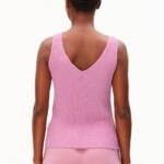 Top Linen Blend Knit washed berry von Armedangels