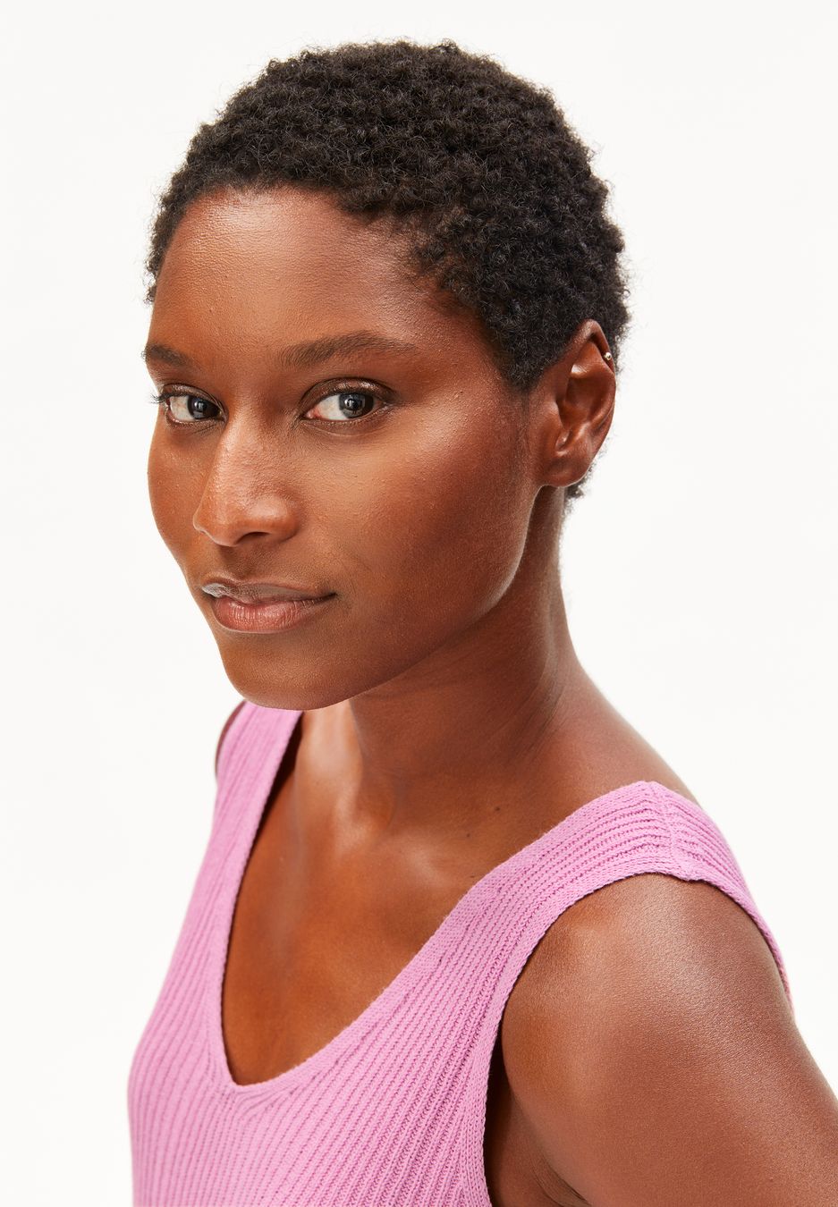 Top Linen Blend Knit washed berry von Armedangels