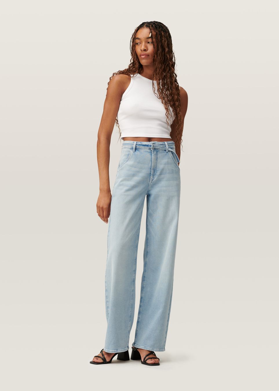 Jeans Blink Wide Barrel Soft Denim - Classic light blue von DAWN
