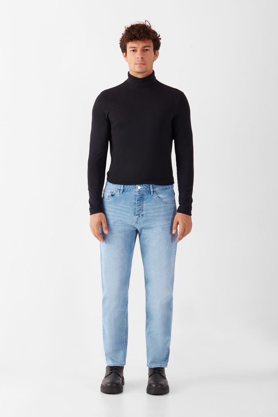 Jeans Rise Relaxed Tapered Minimal Stretch - Basic bright blue von DAWN