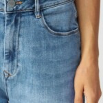 Jeans Stardust O-Shape Soft Denim - Classic light blue von DAWN