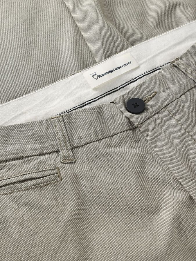 Hose CHUCK regular twill chino burned olive von KnowledgeCotton Apparel