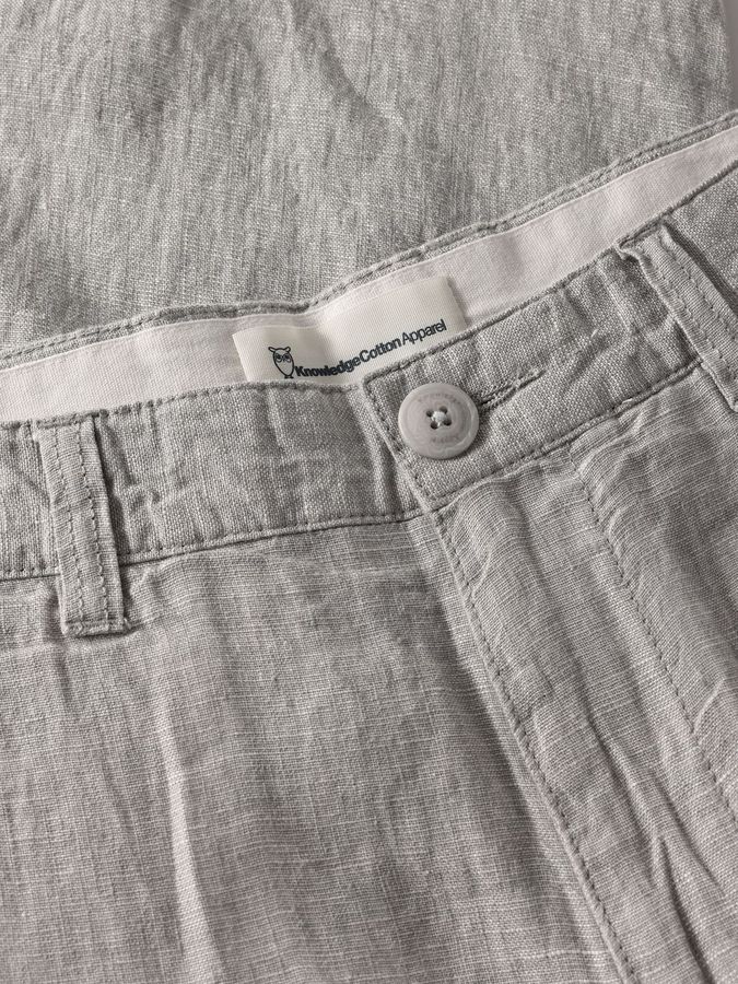 Hose Chuck Regular Leinen ultimate grey von KnowledgeCotton Apparel