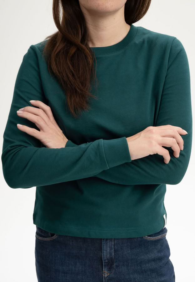 Longsleeve Aastha tiefsee von MELAWEAR