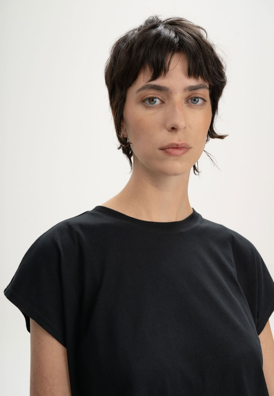 T-Shirt Bhamini schwarz von MELAWEAR