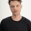 T-Shirt Izaan schwarz von MELAWEAR