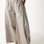 Hose Aine beige von SKFK