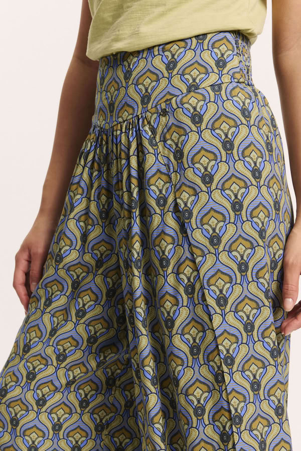 Hose Vickyy green tulip von Tranquillo