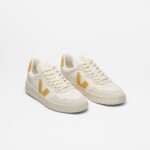 Sneaker V-90 white_safran von VEJA