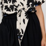 Bluse Ocra Bloom electric blue von recolution