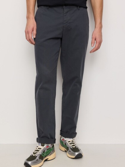 Chino Kelp dark grey von recolution