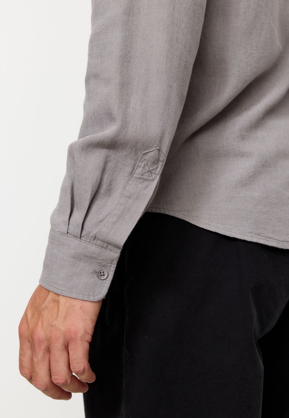 Hemd Nutmeg greige von recolution