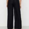 Hose Alisma black von recolution