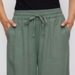 Hose Alisma khaki von recolution