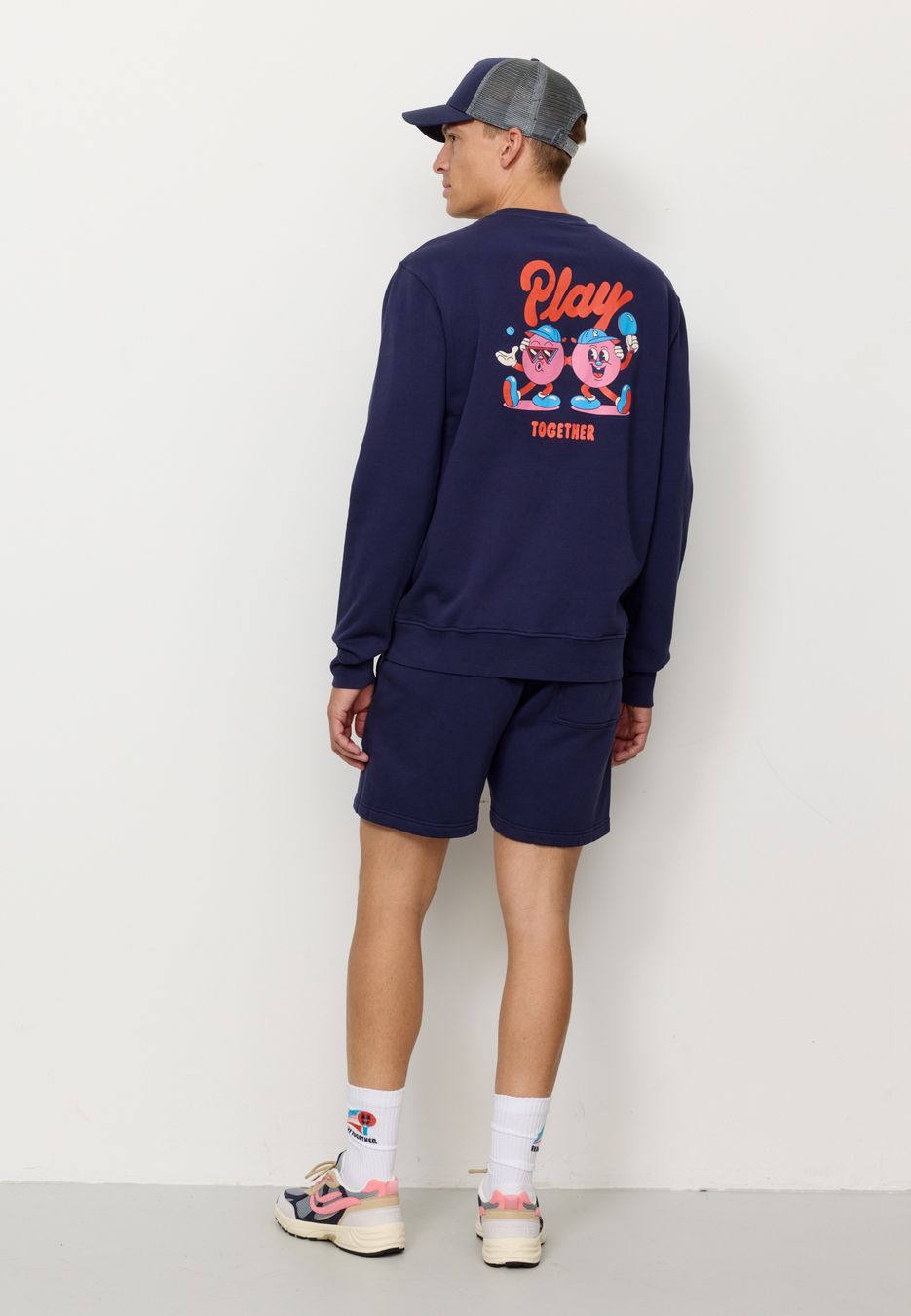 Sweatshirt Tamarillo Play Together eclipse blue von recolution