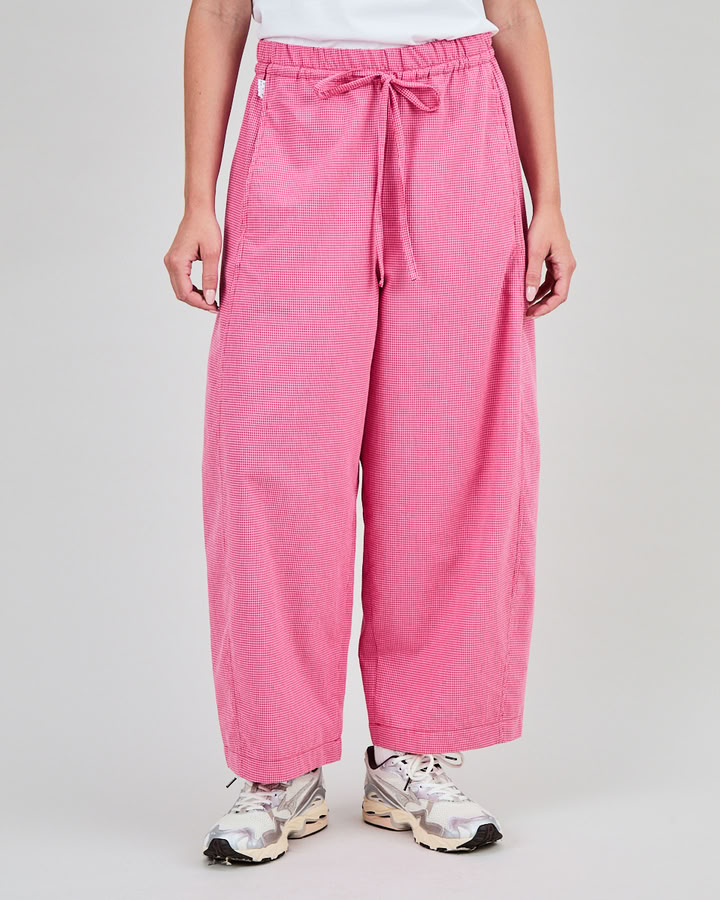Hose Checks Balloon pink von Brava Fabrics