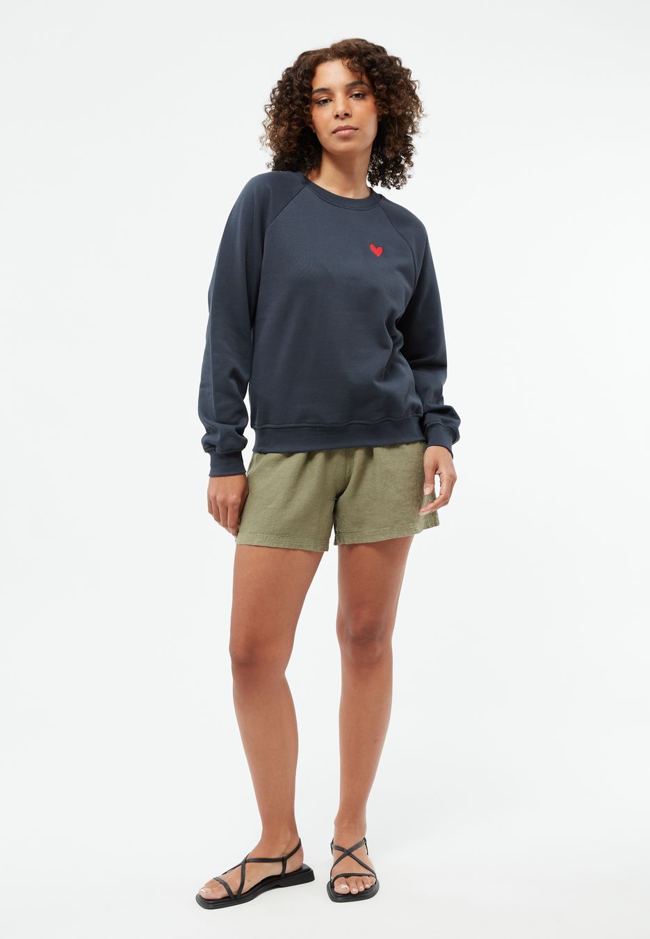 Sweatshirt GBYara Heart midnight blue von Givn Berlin