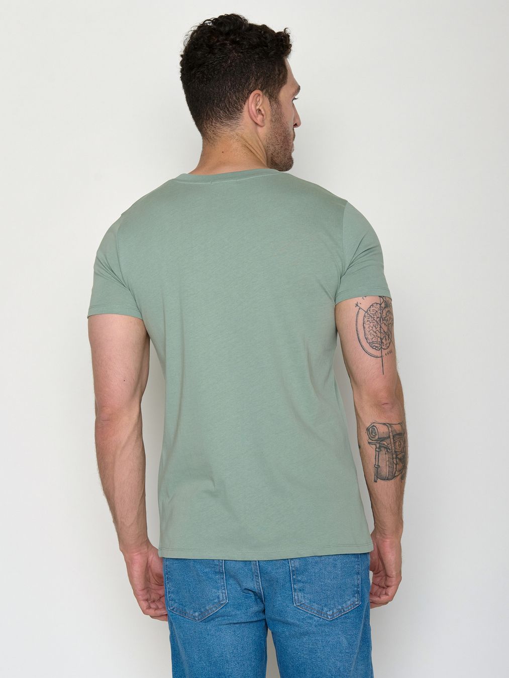 T-Shirt Guide Bike Mountain Pines soft sage von Greenbomb