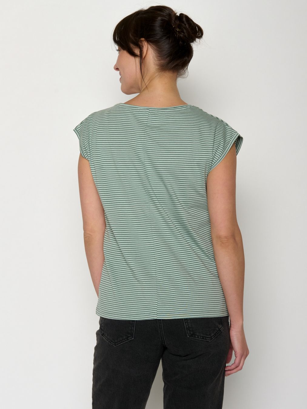 T-Shirt Timid Basic bamboo stripes von Greenbomb