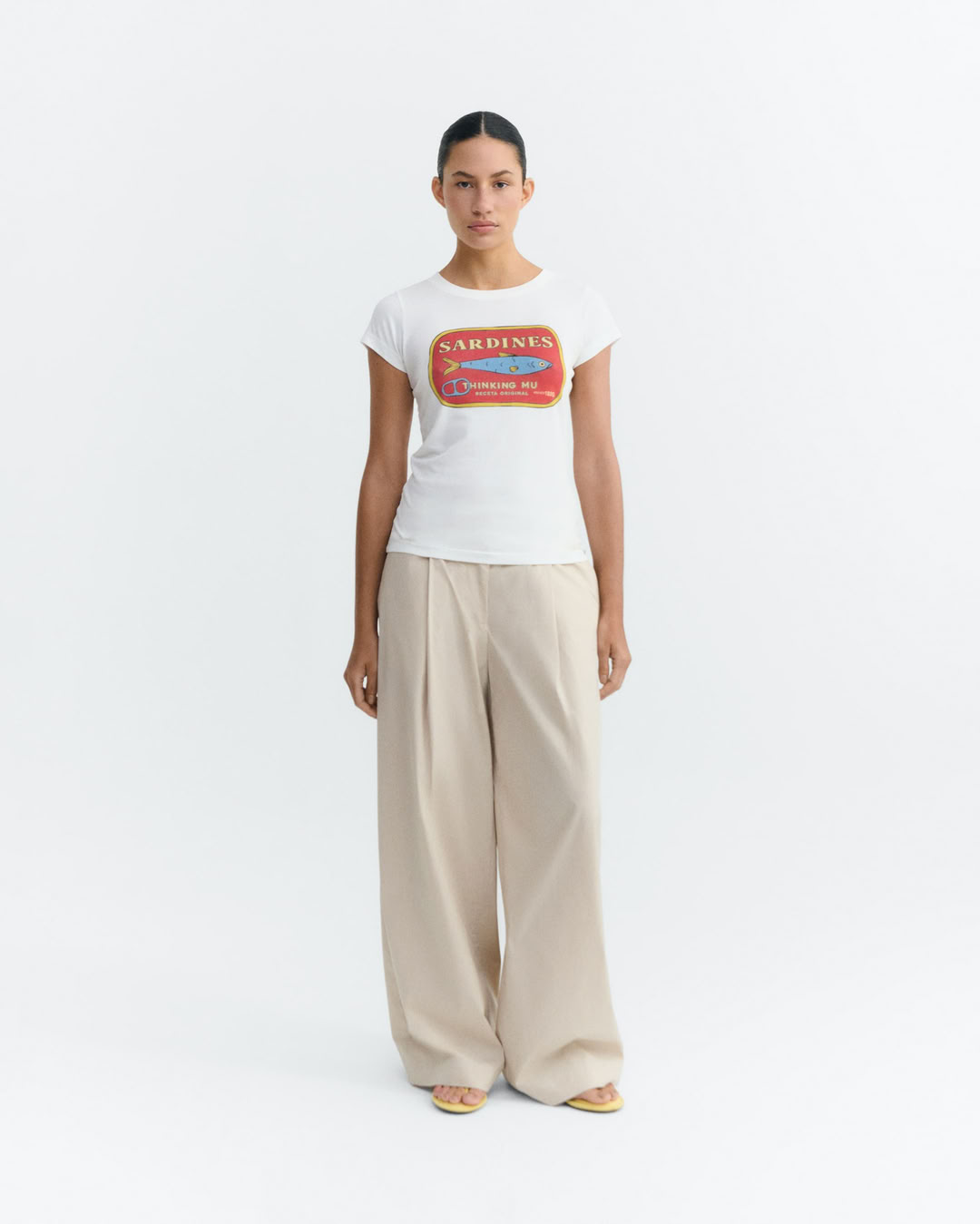 T-Shirt Mirina Sardines snow white von Thinking MU