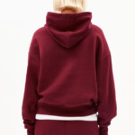 Hoodie Iconic Å Francisaraa velvet red von Armedangels