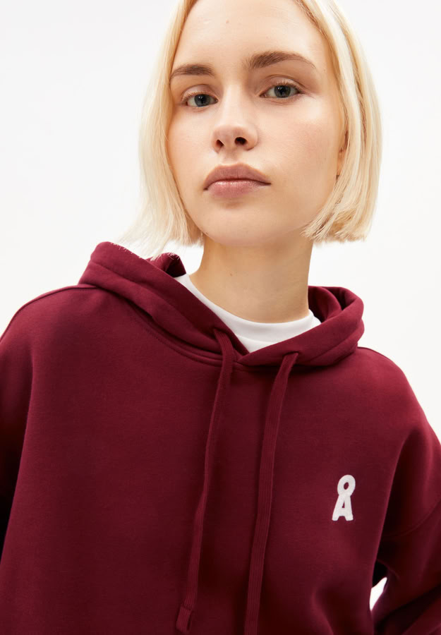 Hoodie Iconic Å Francisaraa velvet red von Armedangels
