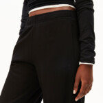 Hose Basic Jersey Barrel black von Armedangels Hose Basic Jersey Barrel black von Armedangels